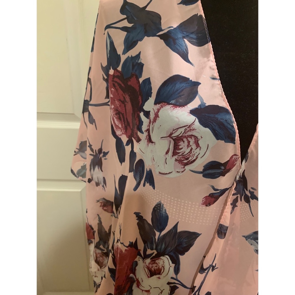 Rose Chiffon Tassel Kimono Cardigan - Picture 2 of 3